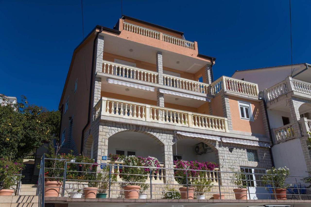 Family Friendly Apartments With A Swimming Pool Dramalj, Crikvenica - 5594 Kültér fotó